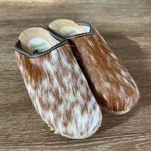 Swedish Fur Clogs Size 6 Women's